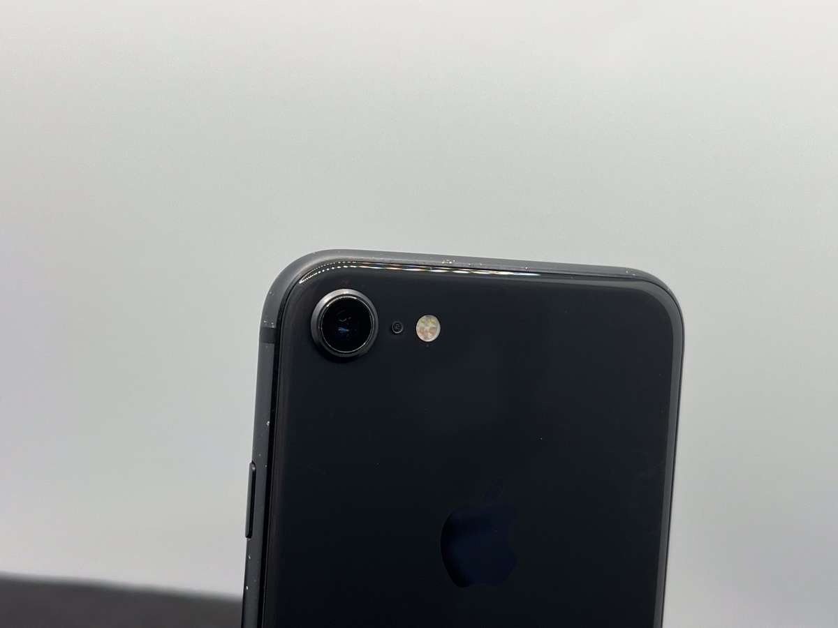 Apple iPhone 8 64GB Space Gray