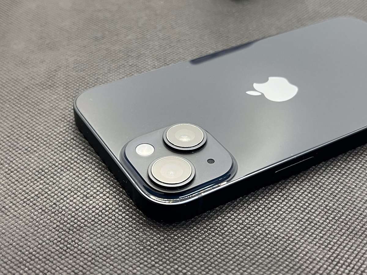 Apple iPhone 14 128GB Midnight (12 Month Warranty)