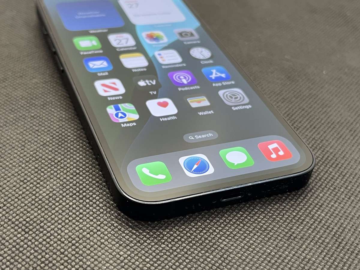 Apple iPhone 14 128GB Midnight (12 Month Warranty)