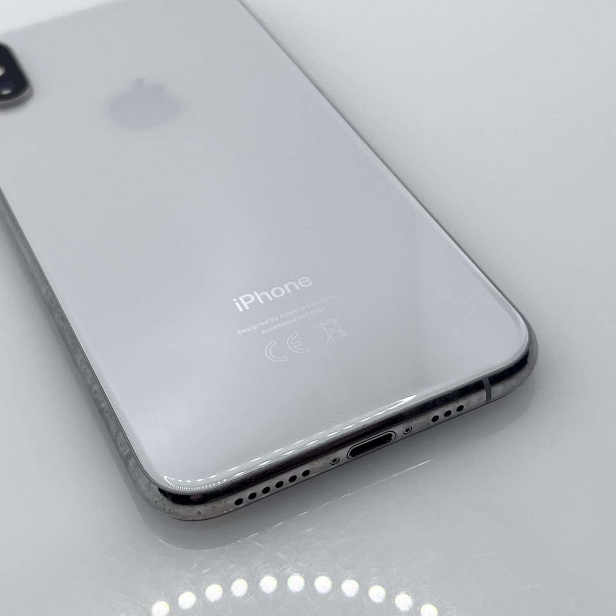 iPhone Xs 64GB No Face ID White (3 Month Warrantry)