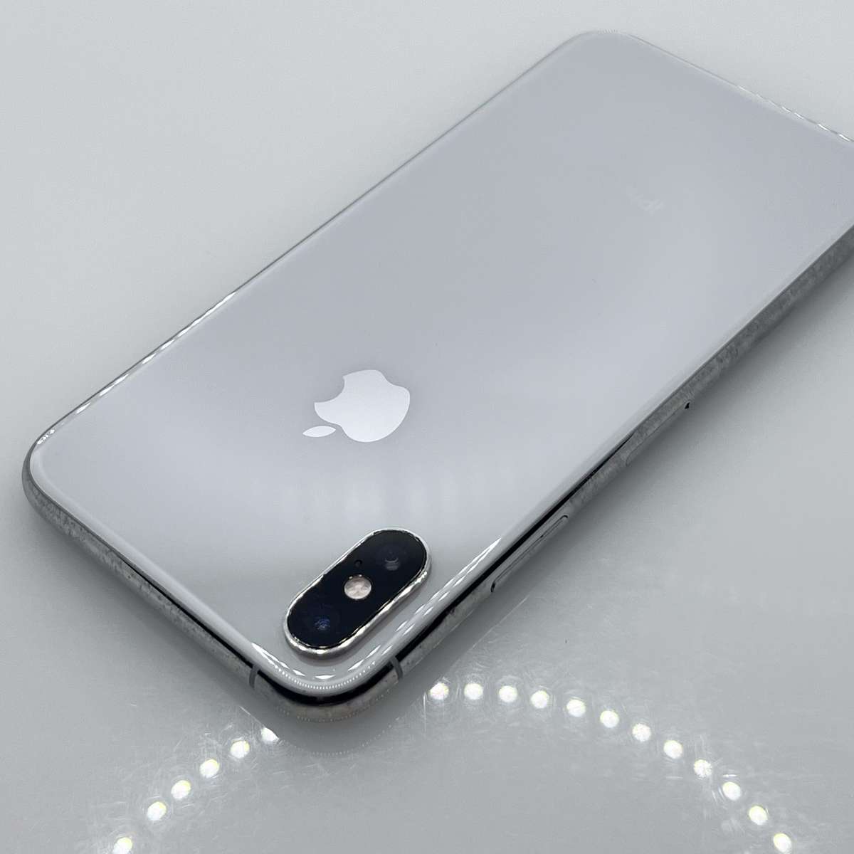 iPhone Xs 64GB No Face ID White (3 Month Warrantry)