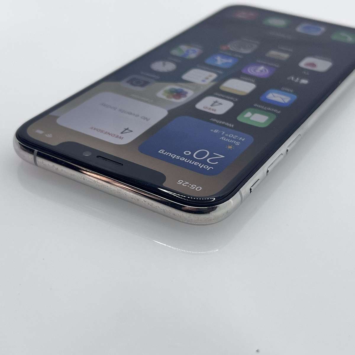 iPhone Xs 256GB Silver (3 Month Warranty)