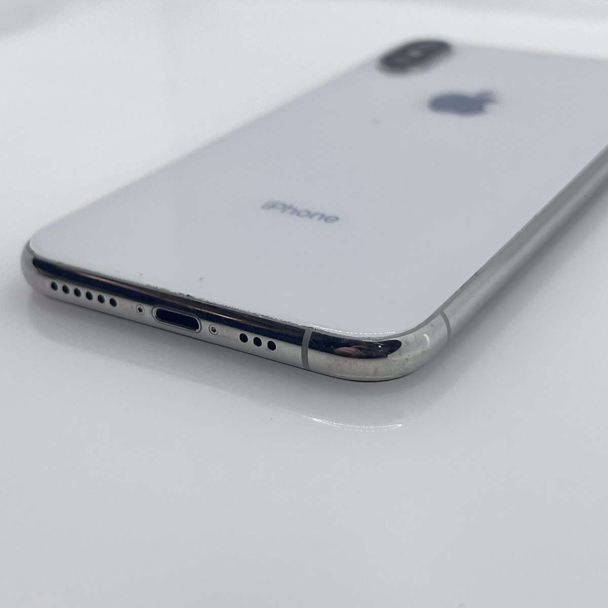 iPhone Xs 256GB Silver (3 Month Warranty)