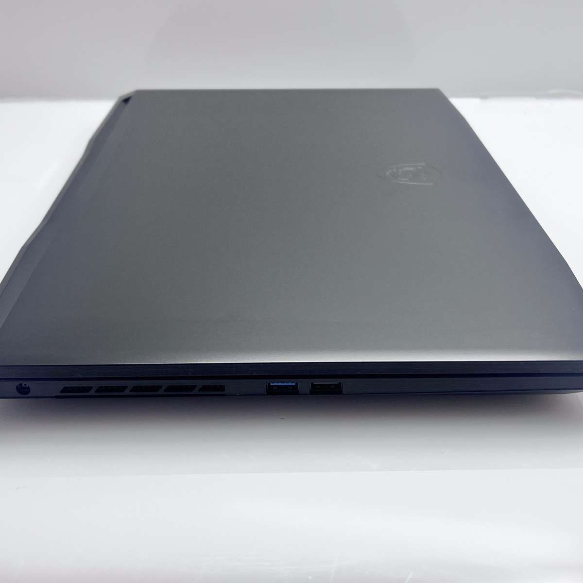 MSI Katana GF76 12UE Core i7 16GB RAM 1TB NYME SSD No HDMI Black (6 Month Warranty)