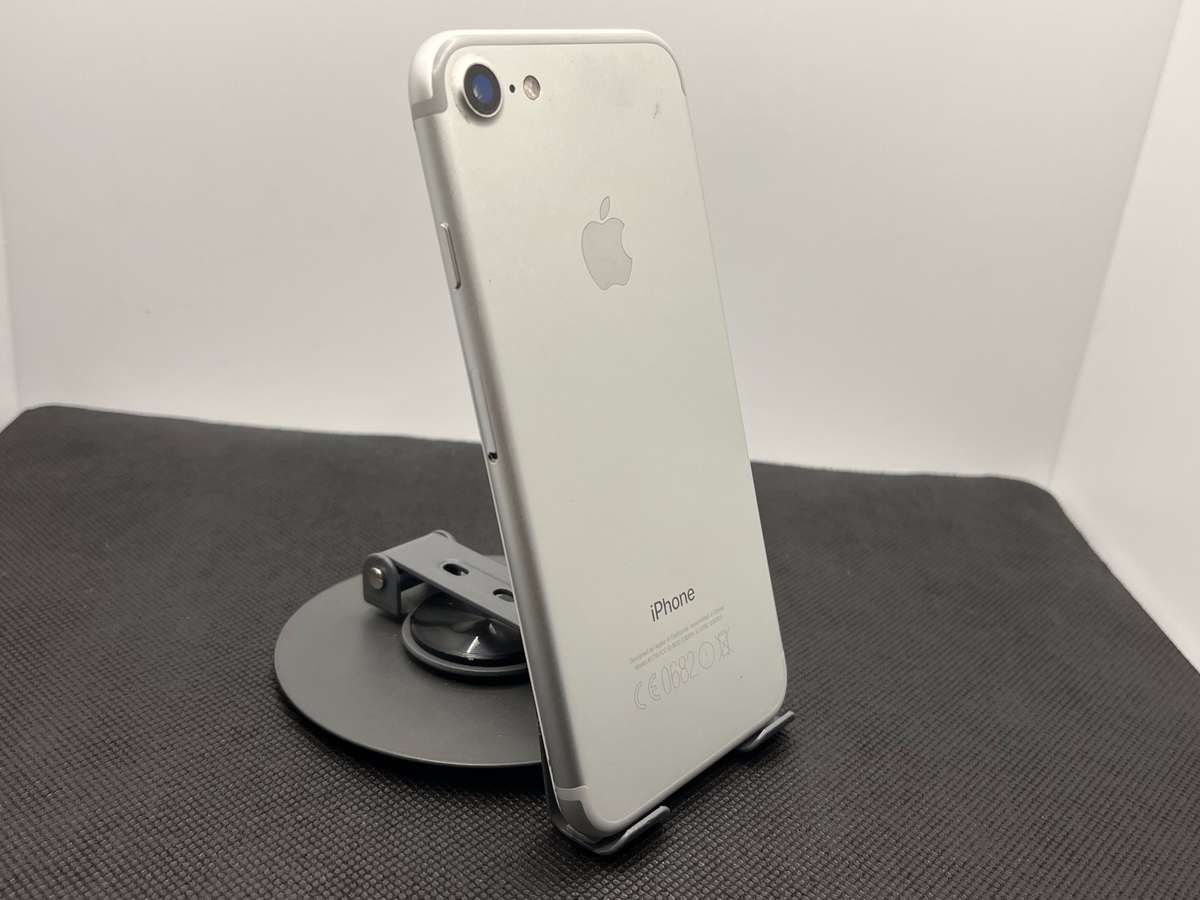 Apple iPhone 7 32GB Silver