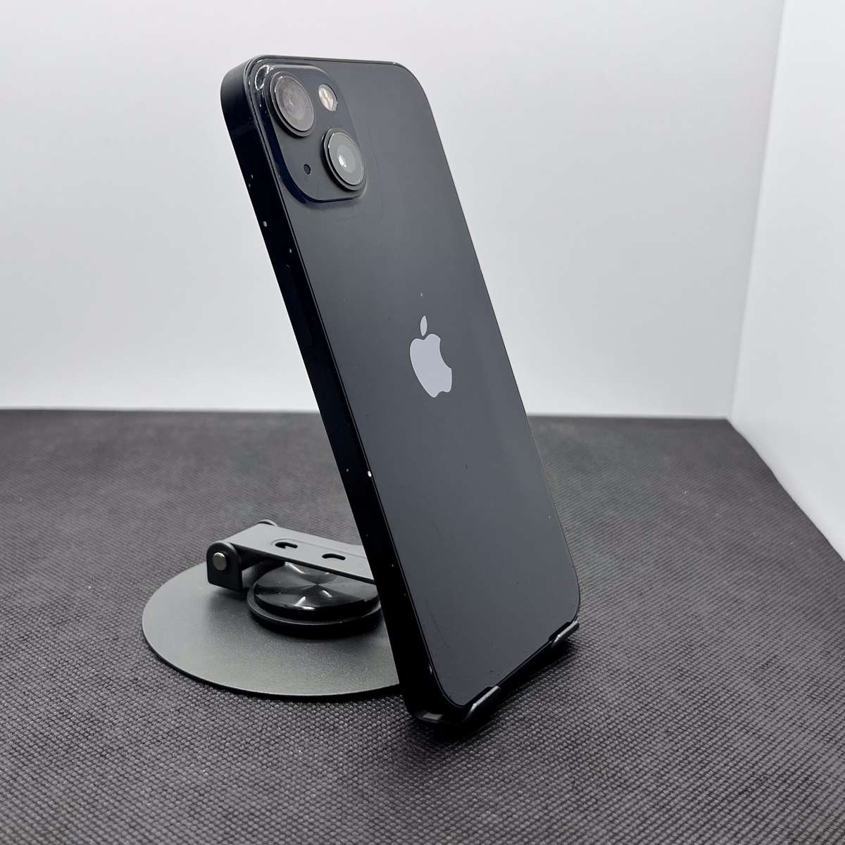 Apple iPhone 13 128GB Midnight (6 Month Warranty)