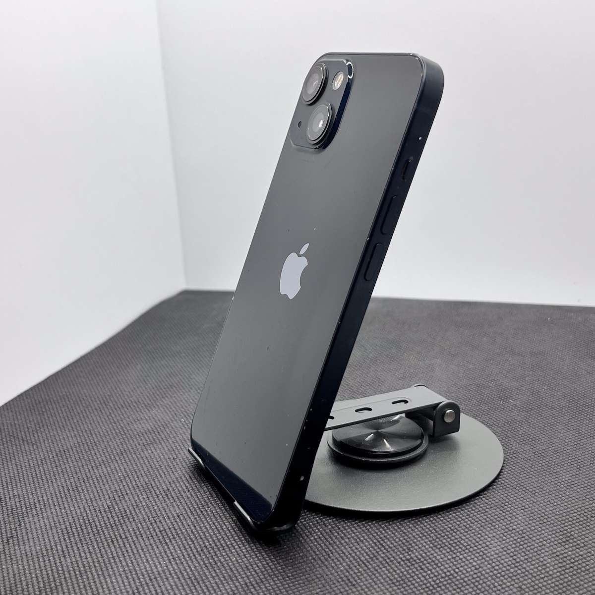 Apple iPhone 13 128GB Midnight (6 Month Warranty)