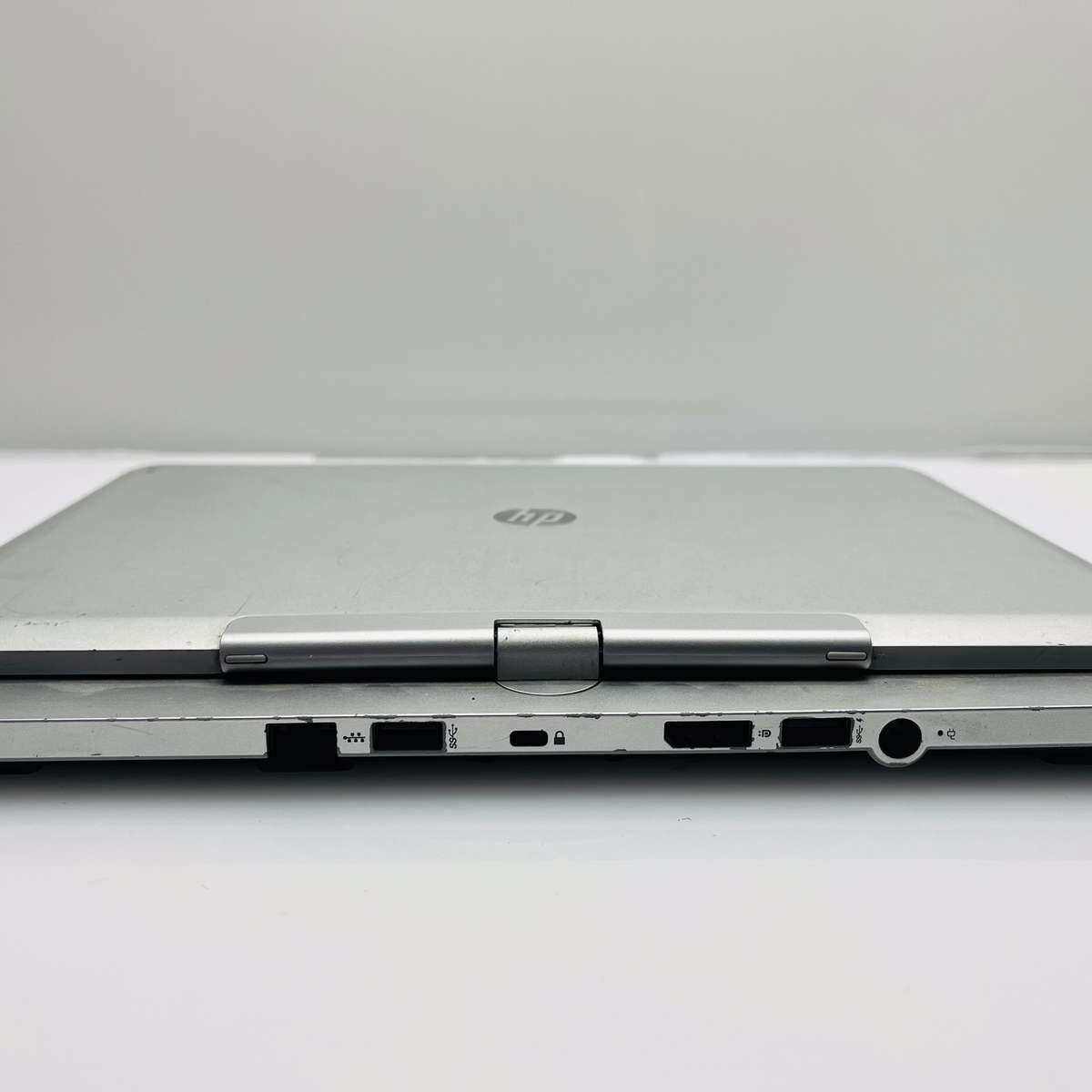 HP Elitebook Revolve 810 G2 5th Gen "Core i5" 2.20GHz 8GB RAM 128GB SSD NVMe Silver