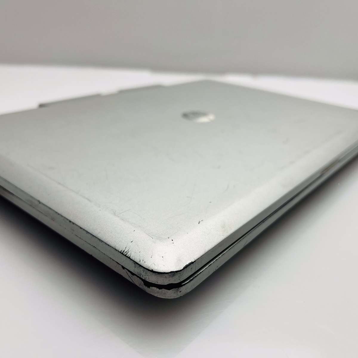 HP Elitebook Revolve 810 G2 5th Gen "Core i5" 2.20GHz 8GB RAM 128GB SSD NVMe Silver