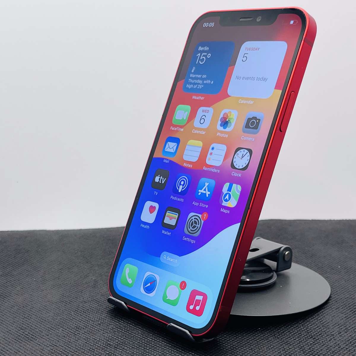 Apple iPhone 12 64GB Product Red - (Grade B)