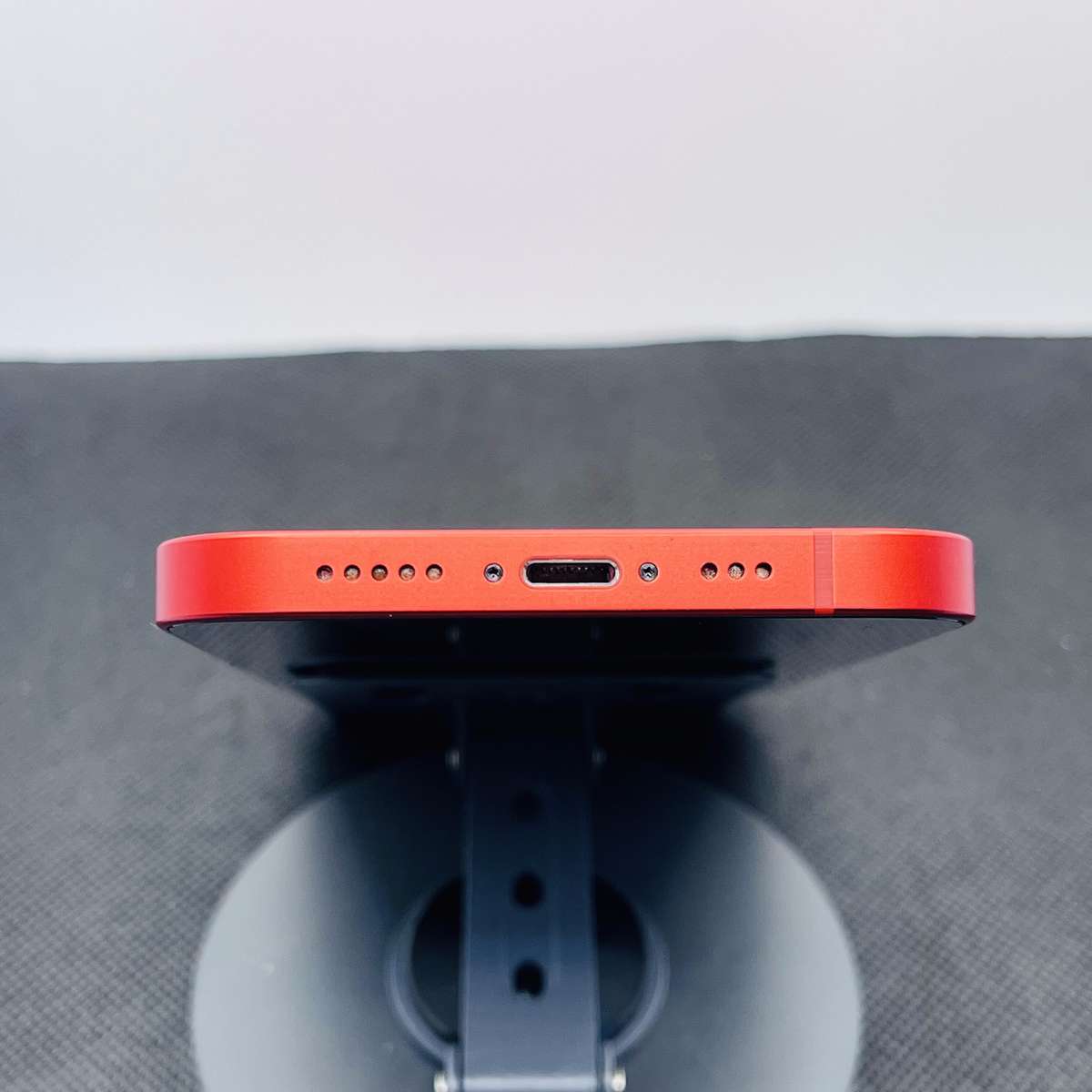 Apple iPhone 12 64GB Product Red - (Grade B)