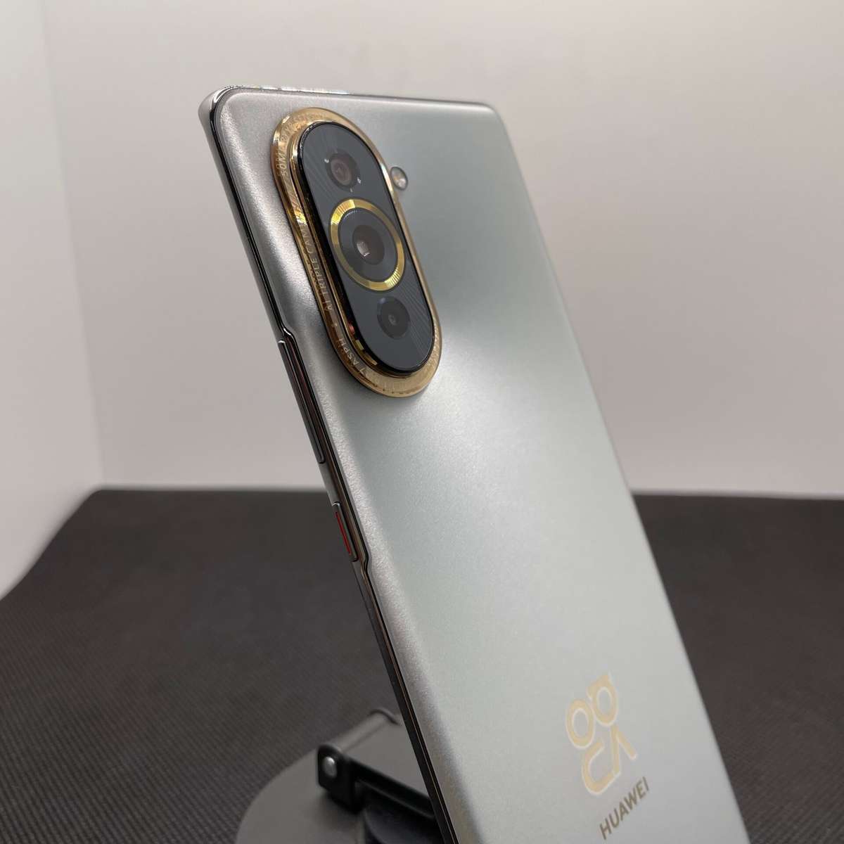 Huawei Nova 10 Pro 256GB Silver (3 Month Warranty)