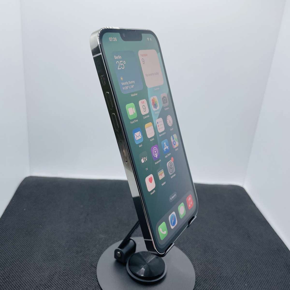 Apple iPhone 13 Pro Max 128GB Silver (12 Month Warranty)  Chipped Camera