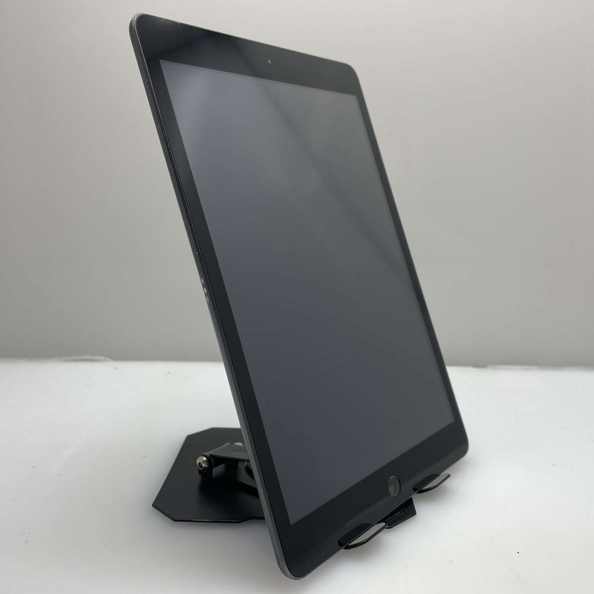 Apple iPad 10.2" 9th Gen 64GB (Wi-Fi Only) Space Grey - Bright Spots