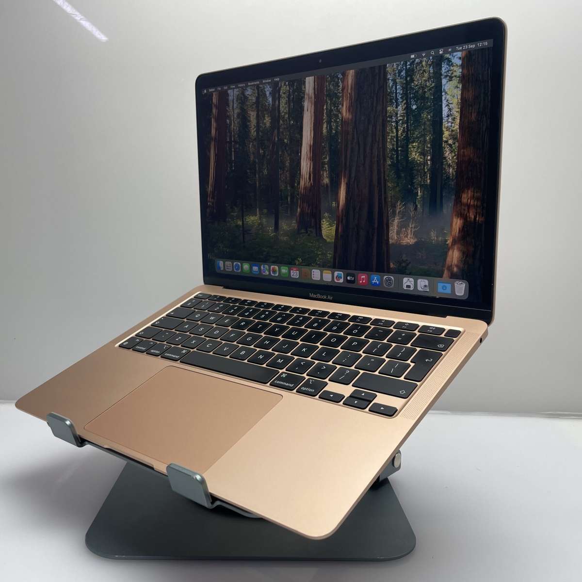 Apple Macbook Air "M1" 8CPU/7GPU 13-Inch (2020) 8GB RAM 256GB SSD Rose Gold (12 Month Warranty) -...