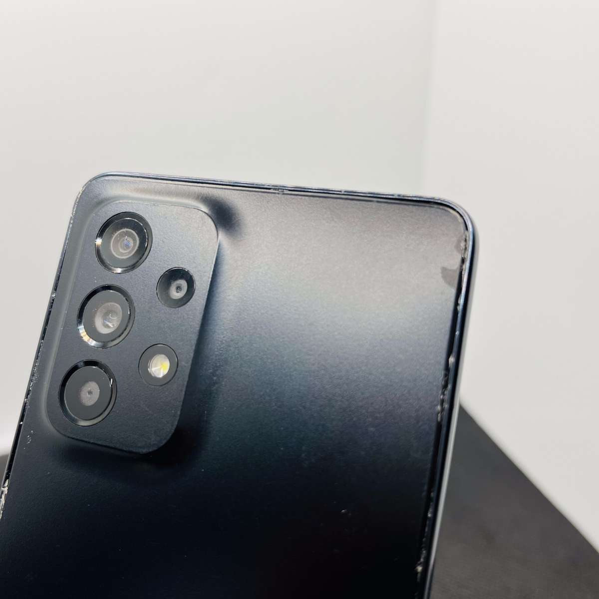 Samsung Galaxy A53 128GB Dual Sim Awesome Black  Minor LCD Burn