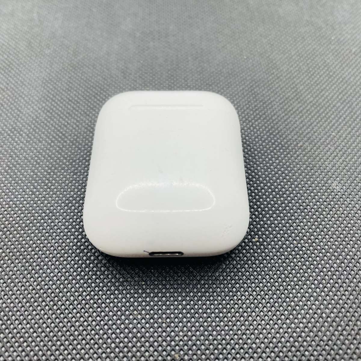 Apple AirPods 1st Gen White