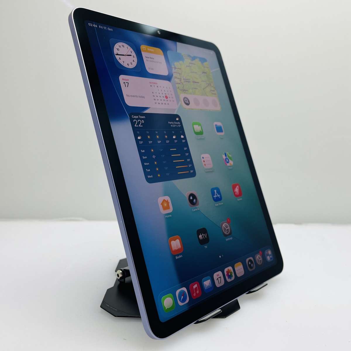 Apple iPad Air M1 5th Gen (WiFi Only) 64GB Space Grey - Bright Spots - (Grade B)