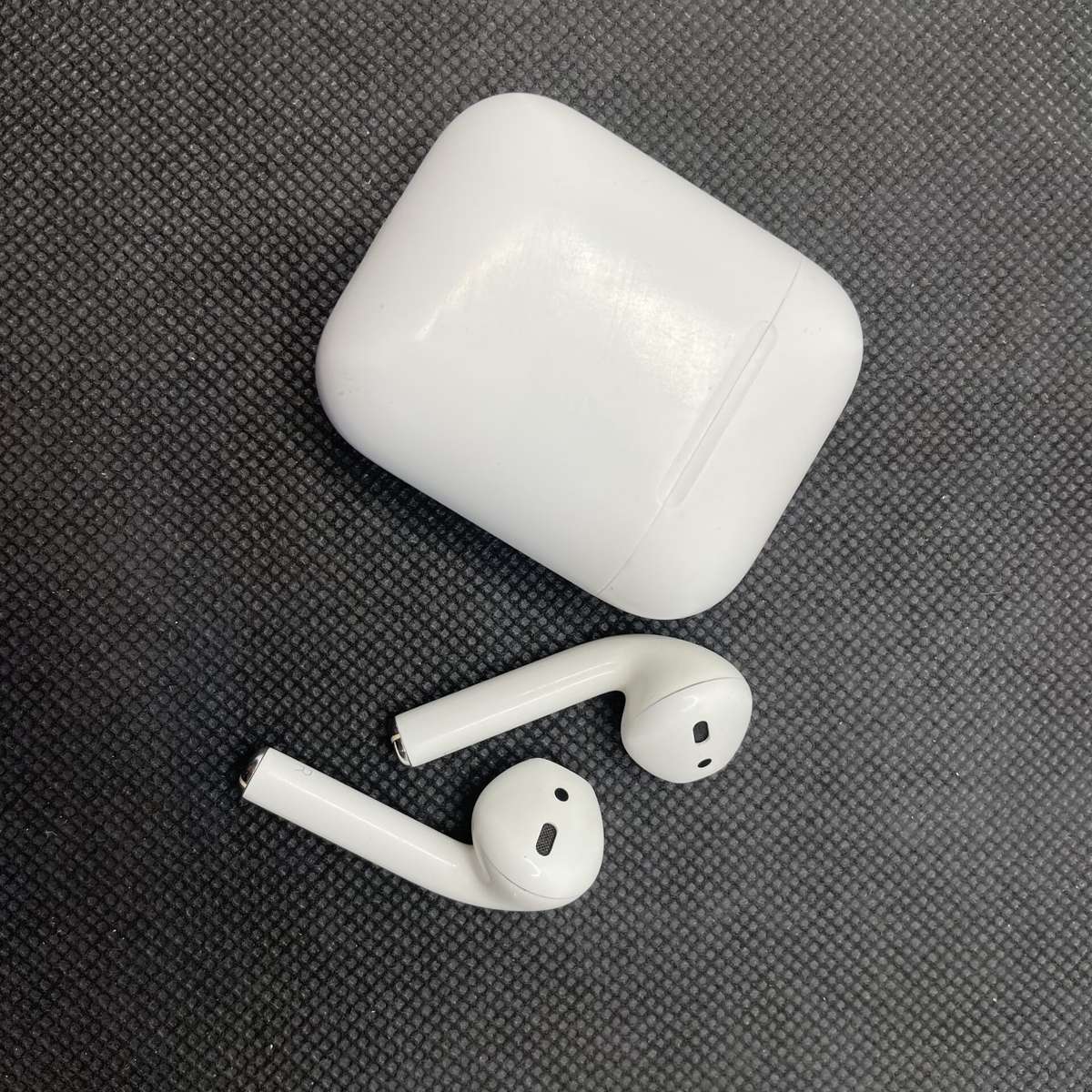 Apple AirPods 2nd Gen White