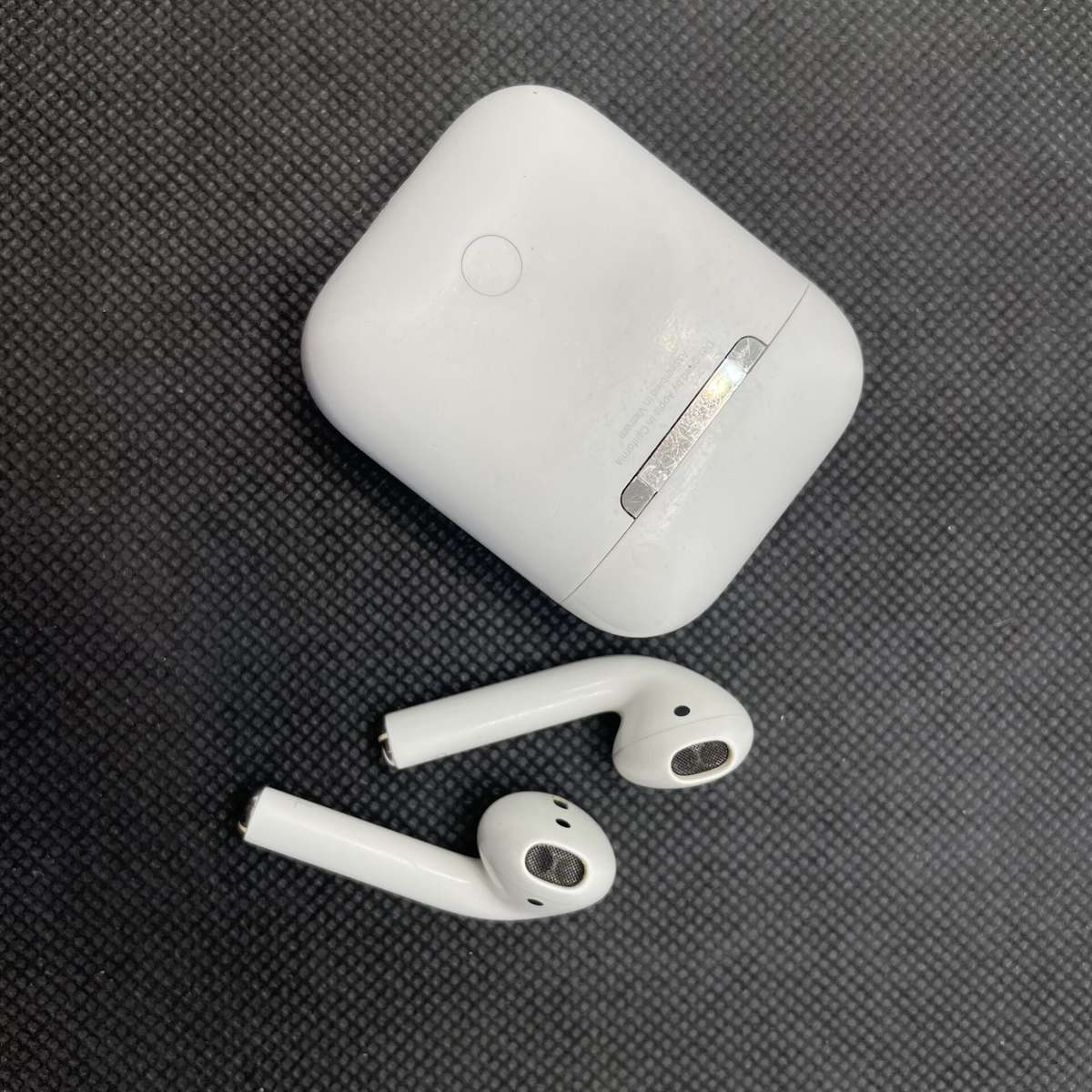 Apple AirPods 2nd Gen White