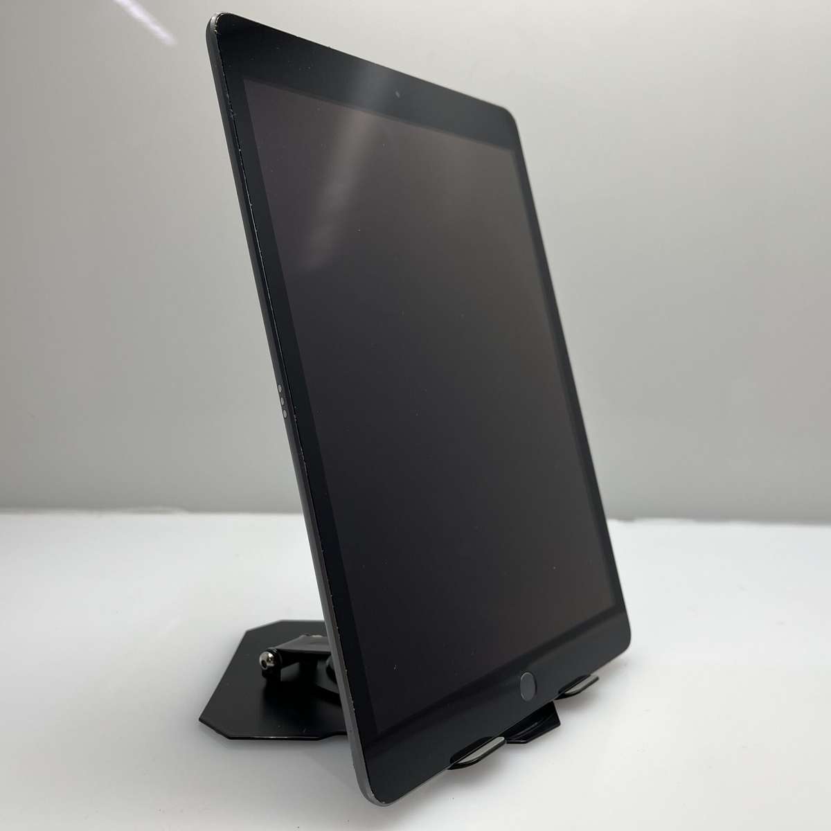 Apple iPad 10.2" 9th Gen 64GB (WiFi Only) Space Grey (Grade B) - Bright Spots