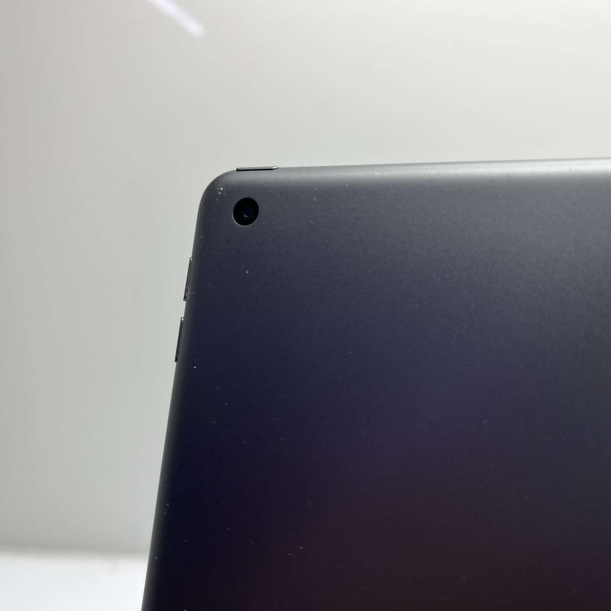 Apple iPad 10.2" 9th Gen 64GB (WiFi Only) Space Grey (Grade B) - Bright Spots