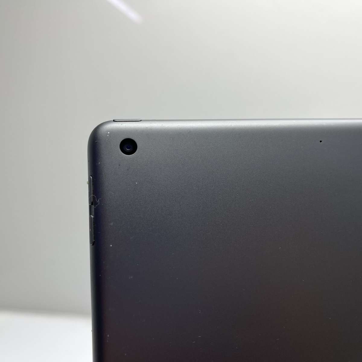 Apple iPad 10.2" 9th Gen 64GB (WiFi Only) Space Grey (Grade B) - Bright Spots