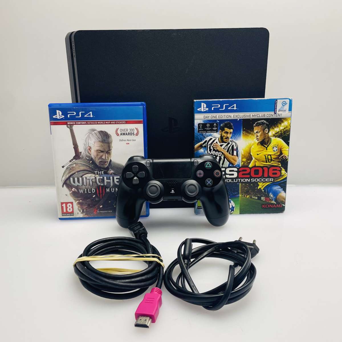 PlayStation 4 Slim 500GB Black + 1 Controller + HDMI Cable + Power Cable + 2 Games (Grade B)