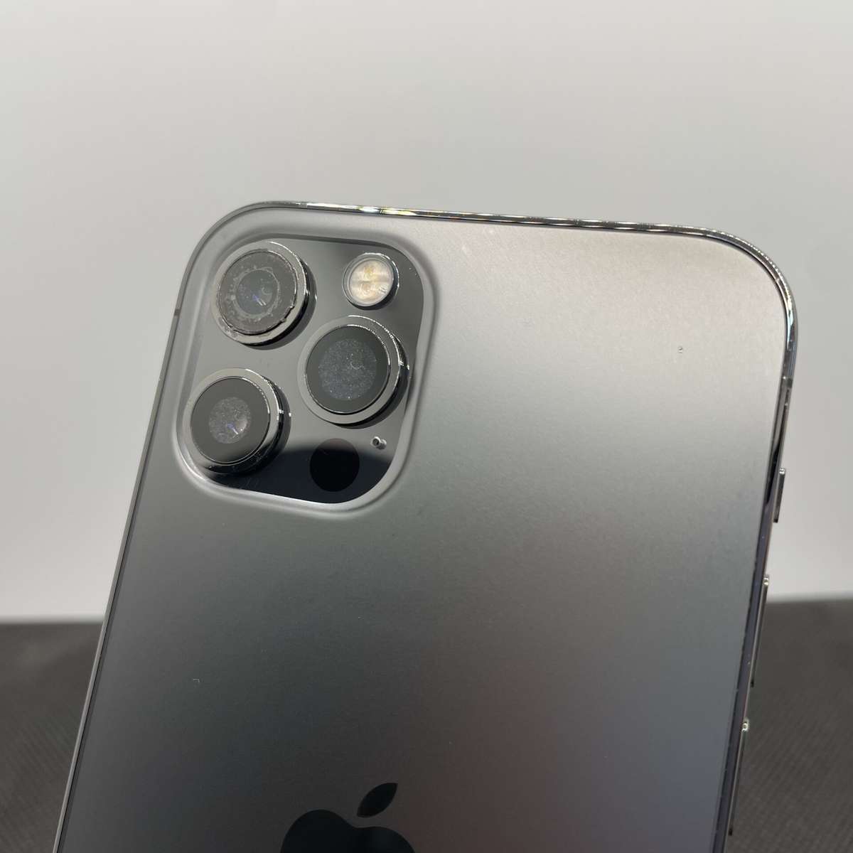 Apple iPhone 12 Pro 128GB Graphite - No Face ID | Bright Spots | Blurry Camera - (Grade B)