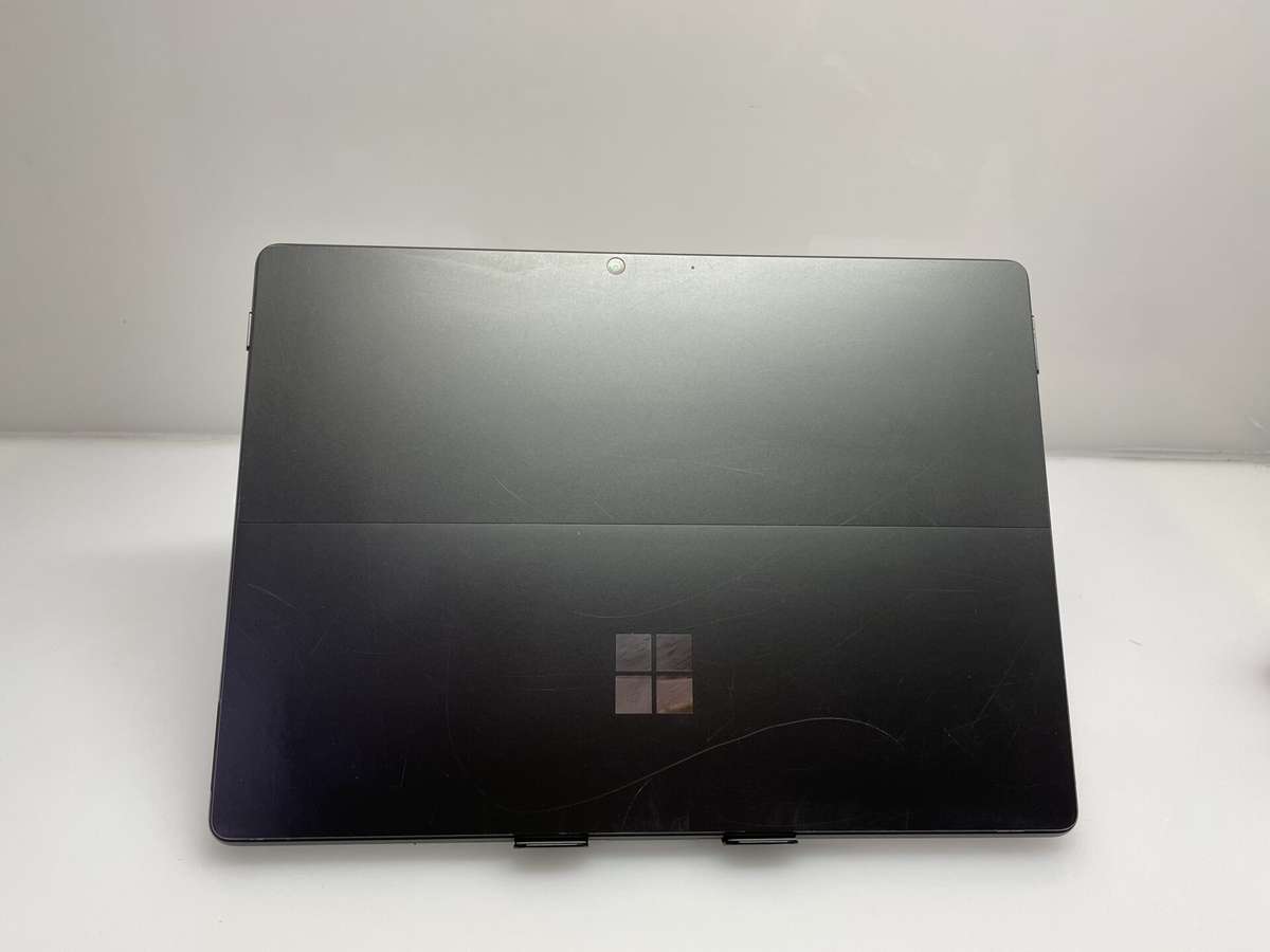 Microsoft Surface Pro 8 11th Gen "Core" i7 3.00GHz 16GB RAM 512GB SSD Graphite (Grade B) - Minor ...