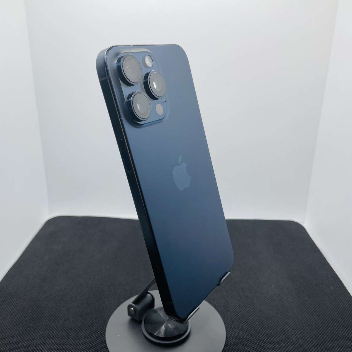 Apple iPhone 15 Pro Max 256GB Blue Titanium  (Grade B)