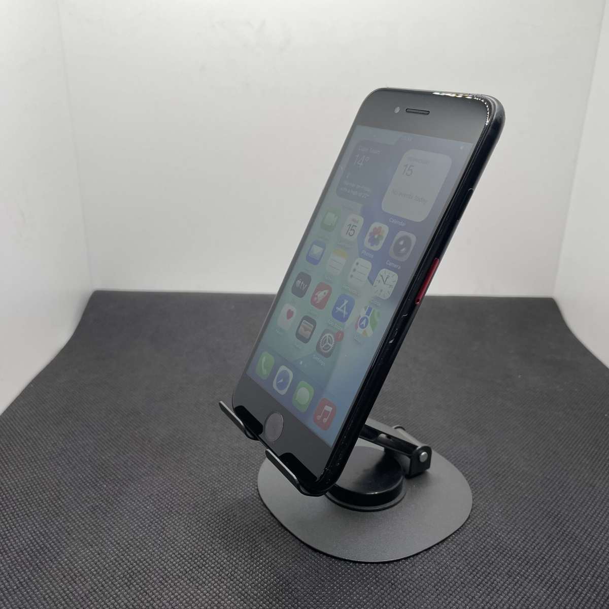 Apple iPhone SE (2020) Black 64GB - No Touch ID