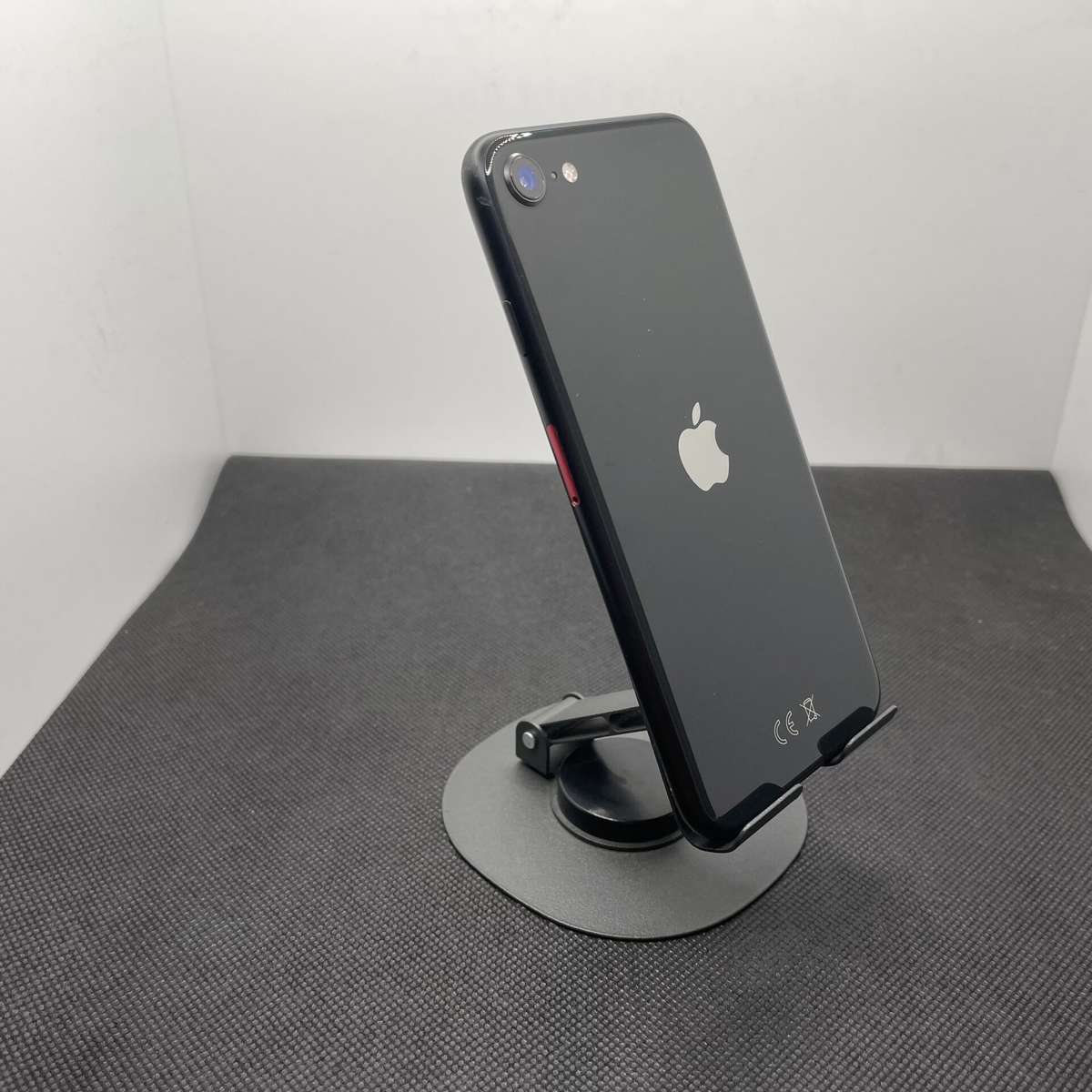 Apple iPhone SE (2020) Black 64GB - No Touch ID