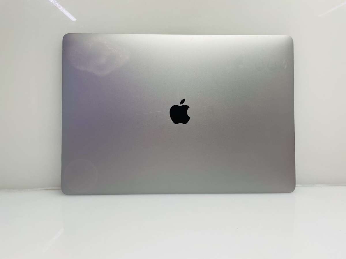 Apple MacBook Pro 15-Inch Core i7 2.60GHz (Touch/2019) 16GB RAM 256GB SSD Grey/Silver - (Gr...