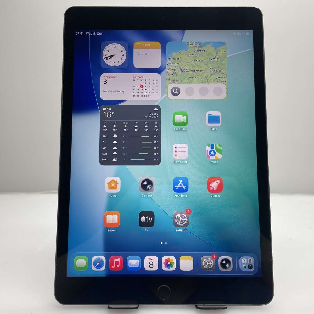 Apple iPad 10.2" 9th Gen 64GB (Wifi Only) Space Grey (3 Month Warranty) - LCD Marks