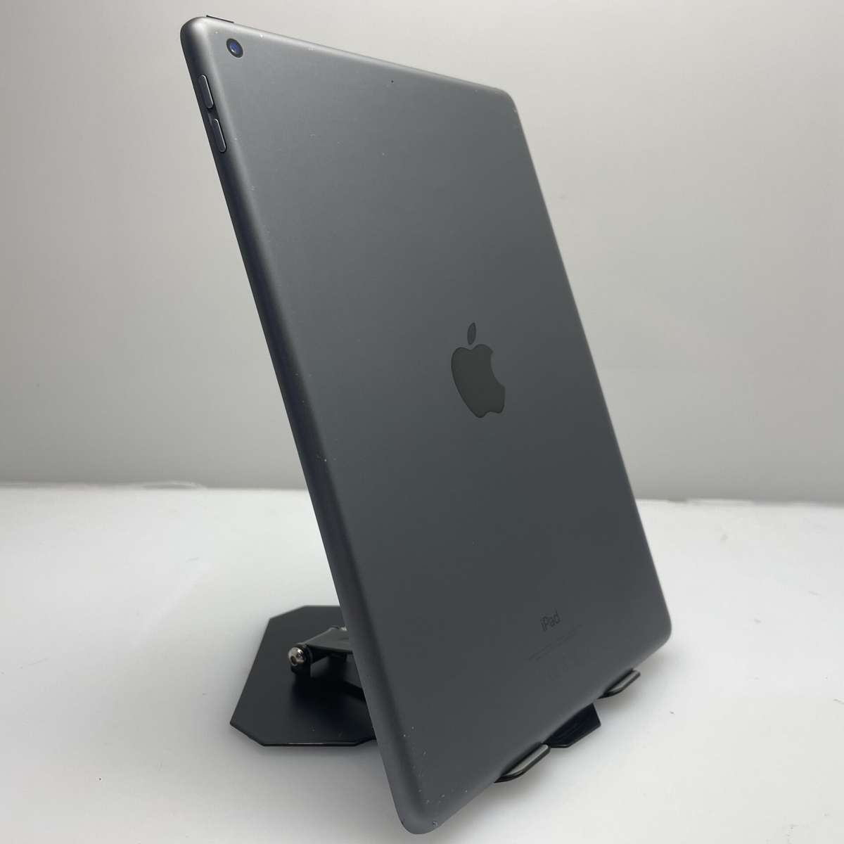 Apple iPad 10.2" 9th Gen 64GB (Wifi Only) Space Grey (3 Month Warranty) - LCD Marks