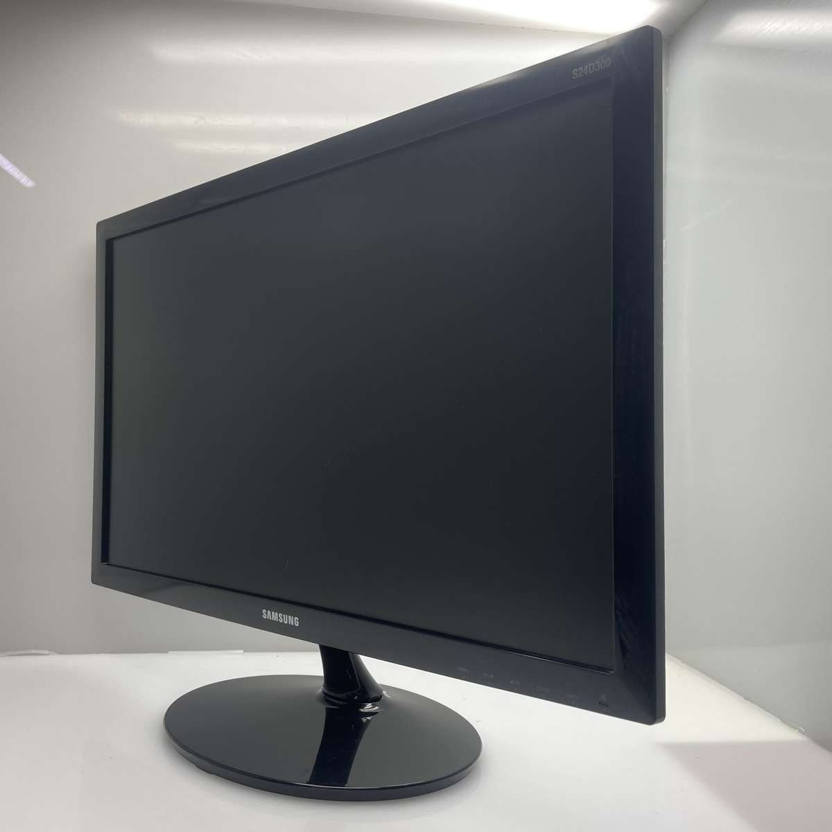 Samsung Monitor 24-inch S24D300HL Black