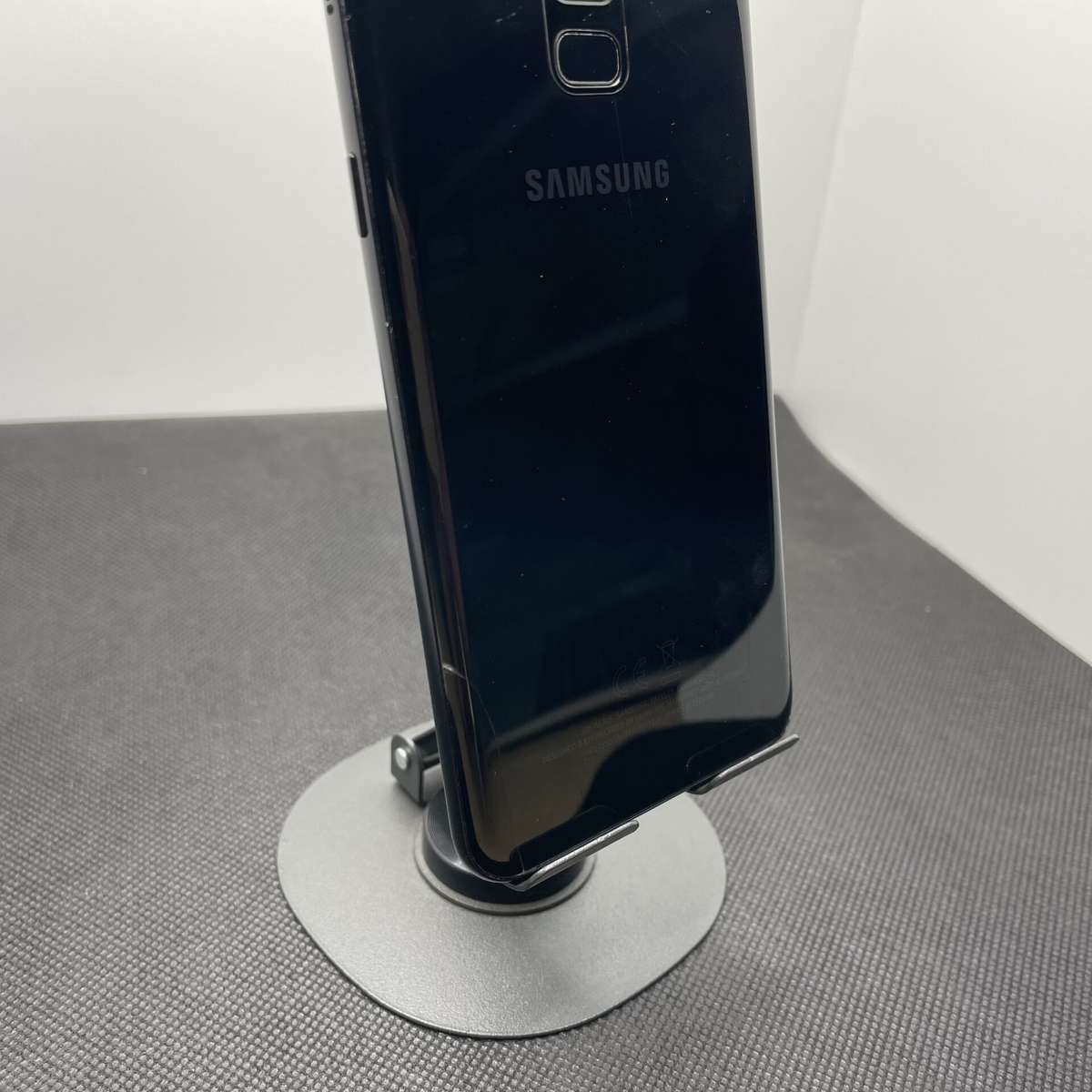 Samsung Galaxy A8 (2018) - (Grade C)