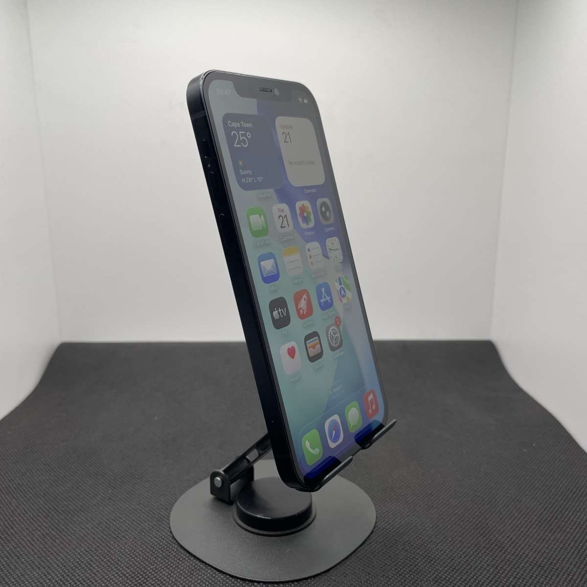 Apple iPhone 12 64GB Black  - (Grade B)