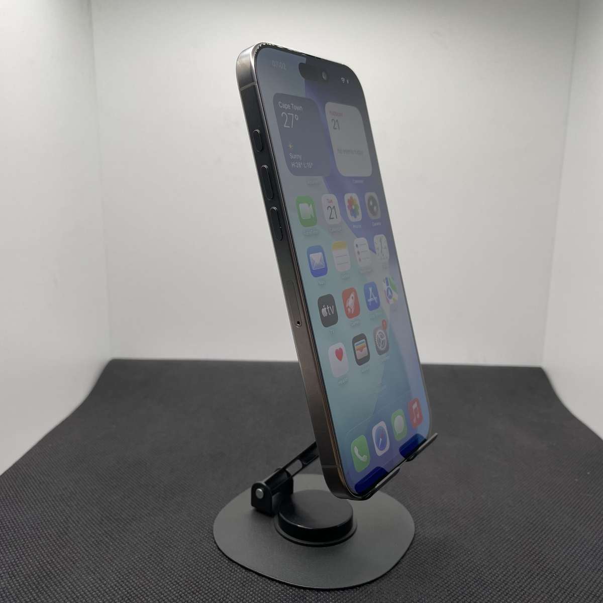 Apple iPhone 16 Pro Max 256GB Natural Titanium - (Grade B)