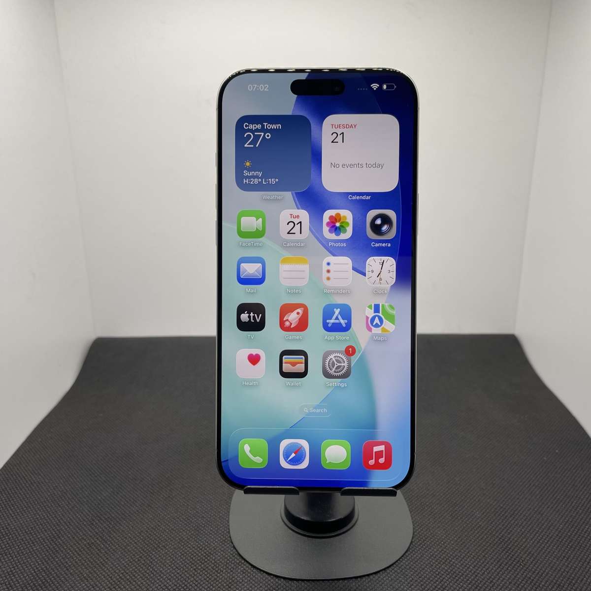 Apple iPhone 16 Pro Max 256GB Natural Titanium - (Grade B)