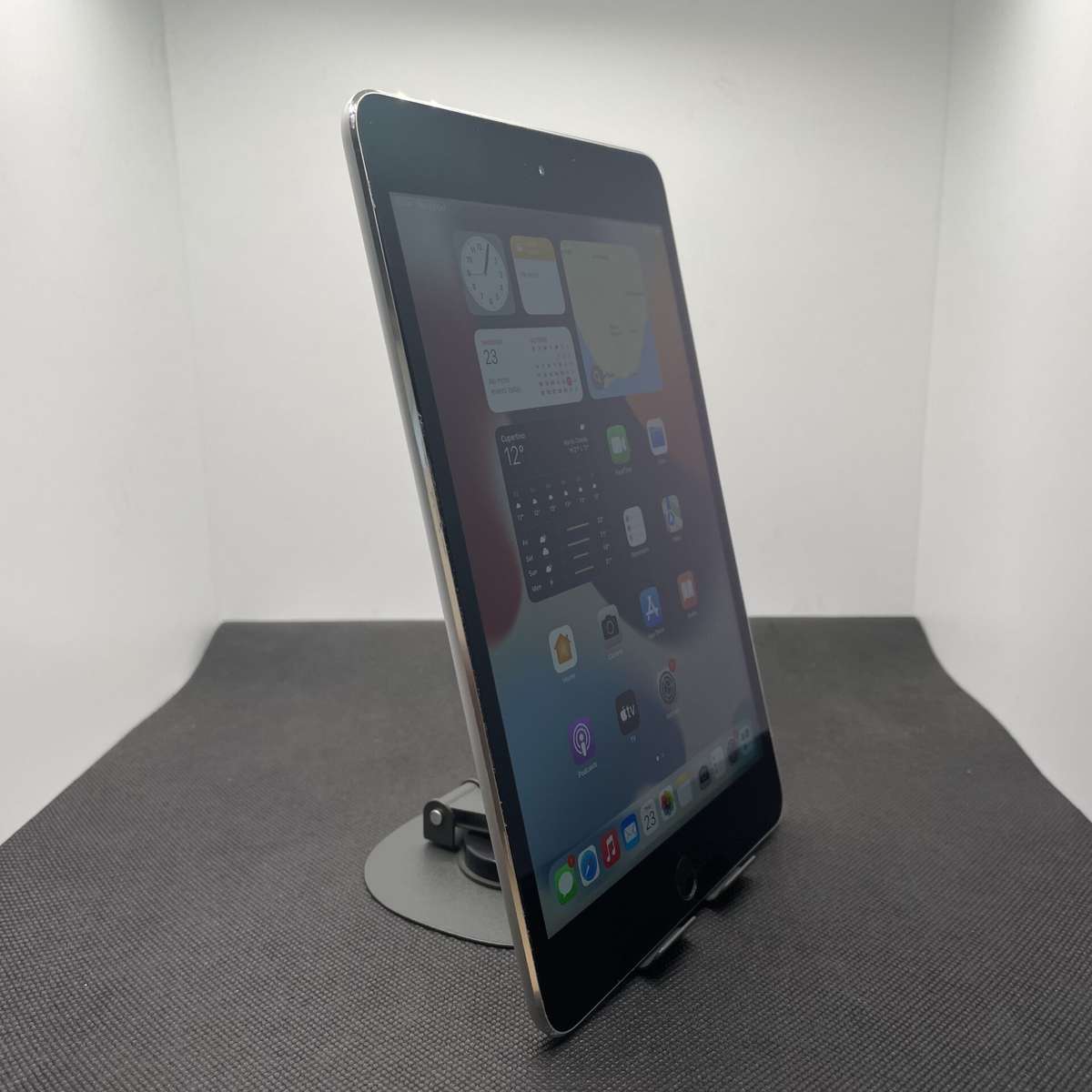 Apple iPad Mini 4 (WiFi Only) 128GB Silver - (Grade B) - No Touch ID