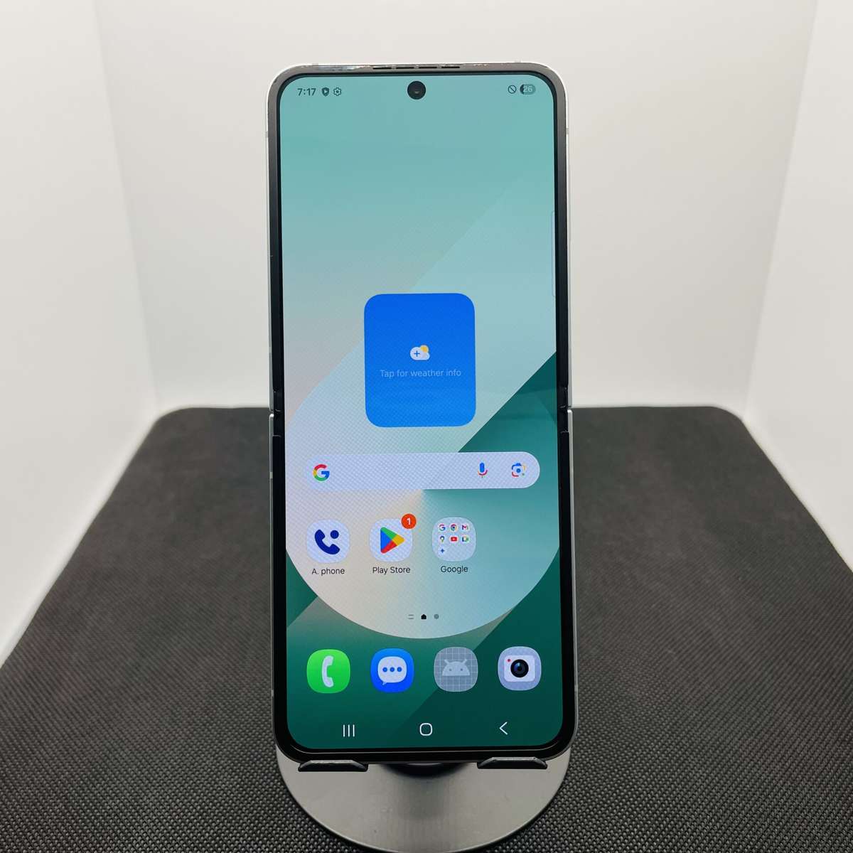 Samsung Galaxy Z Flip 6 256GB Mint  (Grade B)