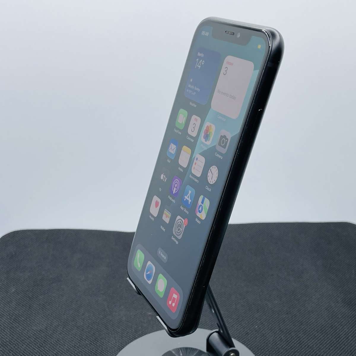 Apple iPhone XR 64GB Black (3 Month Warranty)