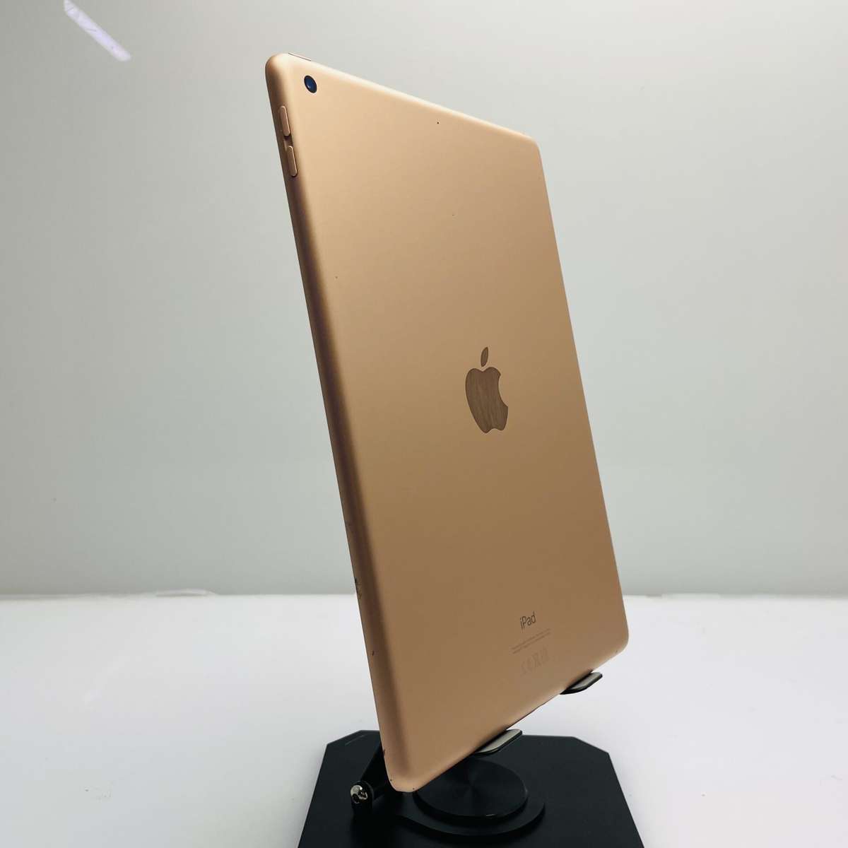 Apple iPad 10.2 8th Gen 32GB (Wifi Only) Gold  No Touch ID