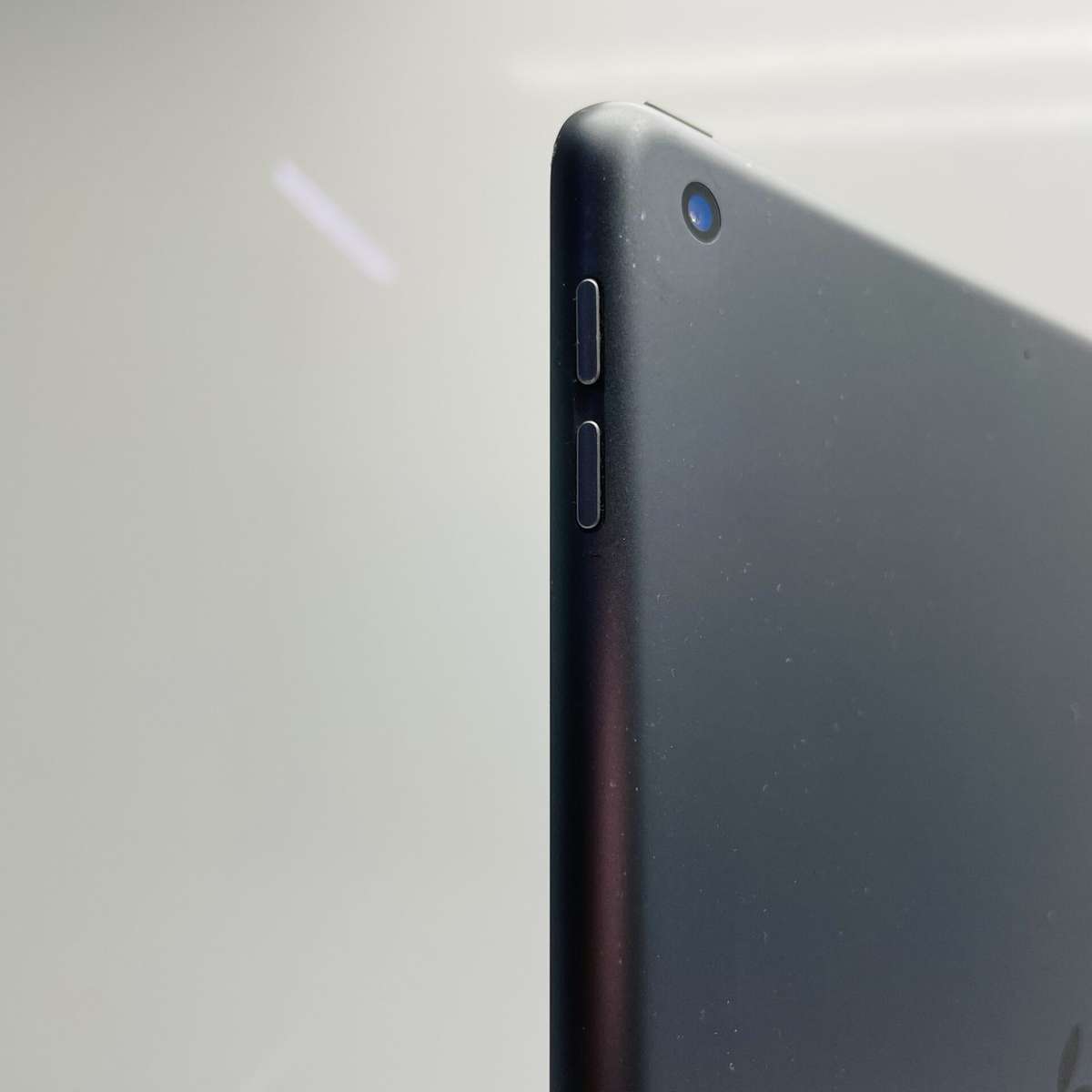 Apple iPad 10.2 8th Gen 128GB (Wifi Only) Space Gray  No Touch ID