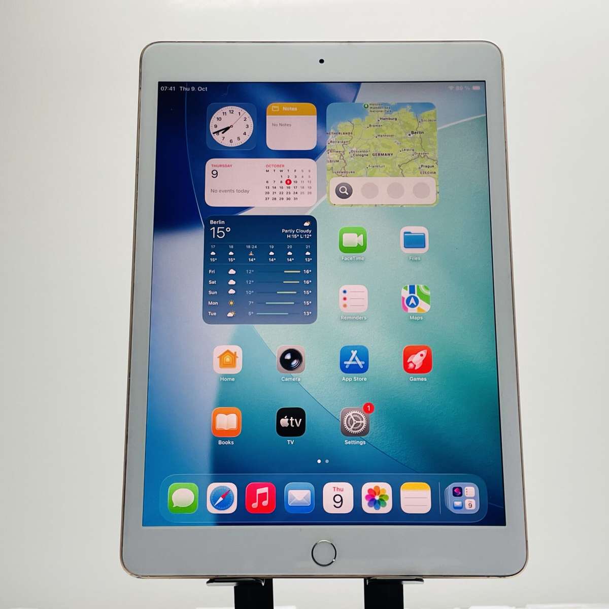 Apple iPad 10.2 8th Gen 32GB (Wifi Only) Gold  No Touch ID