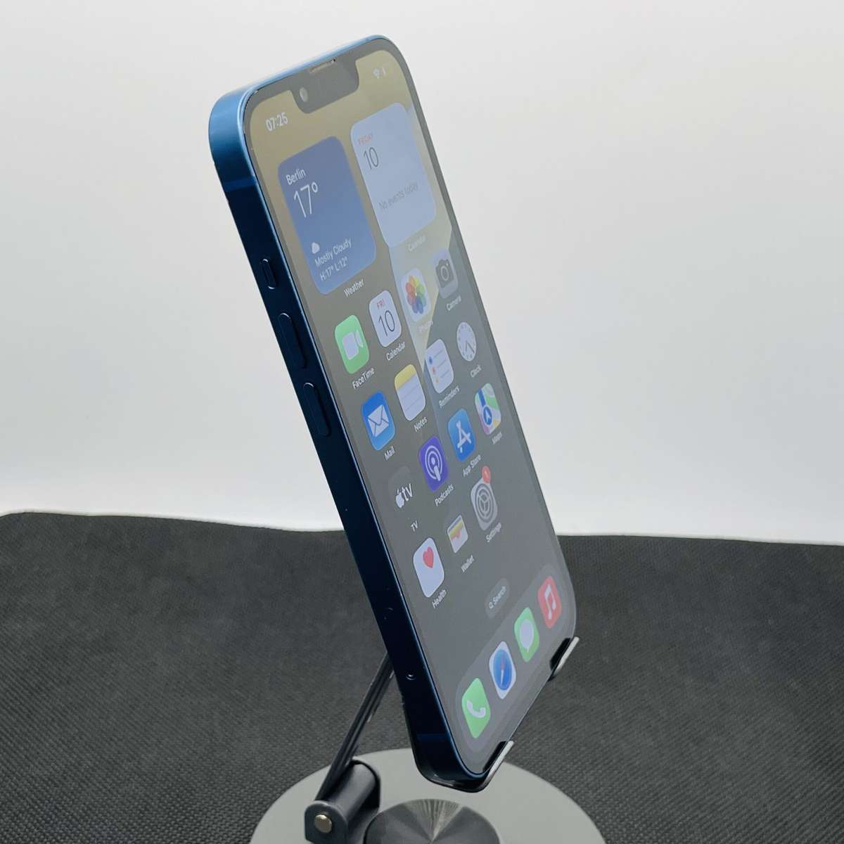 Apple iPhone 13 256GB Blue - (Grade B)