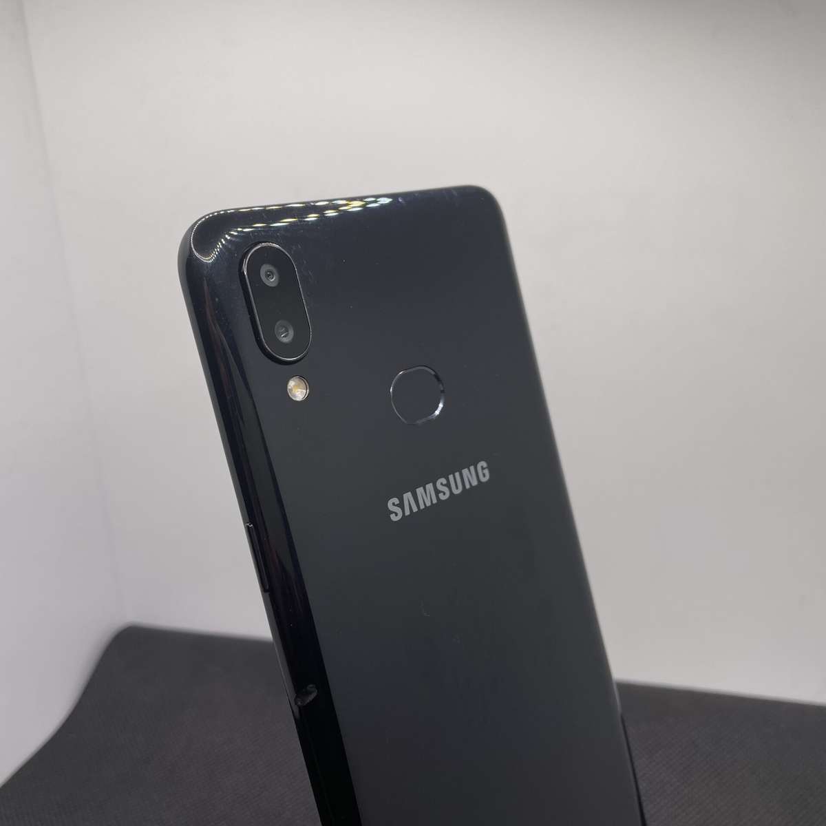 Samsung Galaxy A10s 32GB Black - (Grade B)