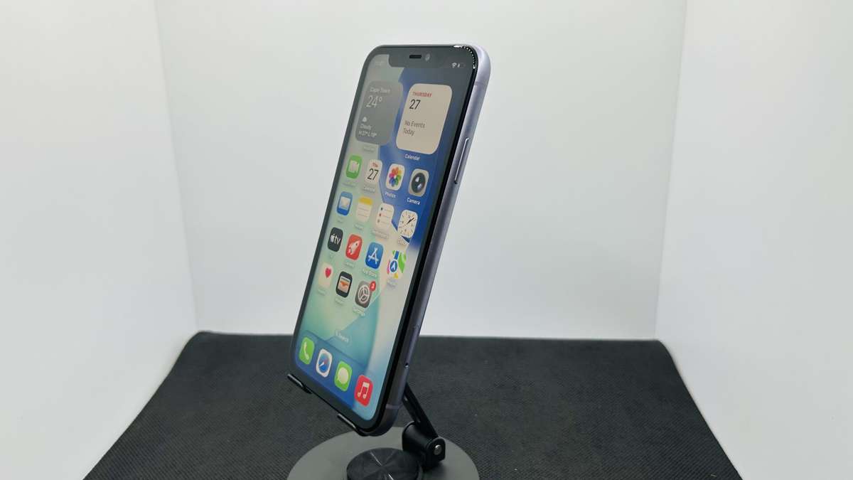 Apple iPhone 11 256GB Purple  (Grade B)